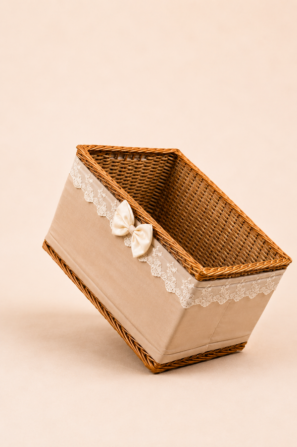 Cane Tray, cotton, handcrafted in Kerala – front view