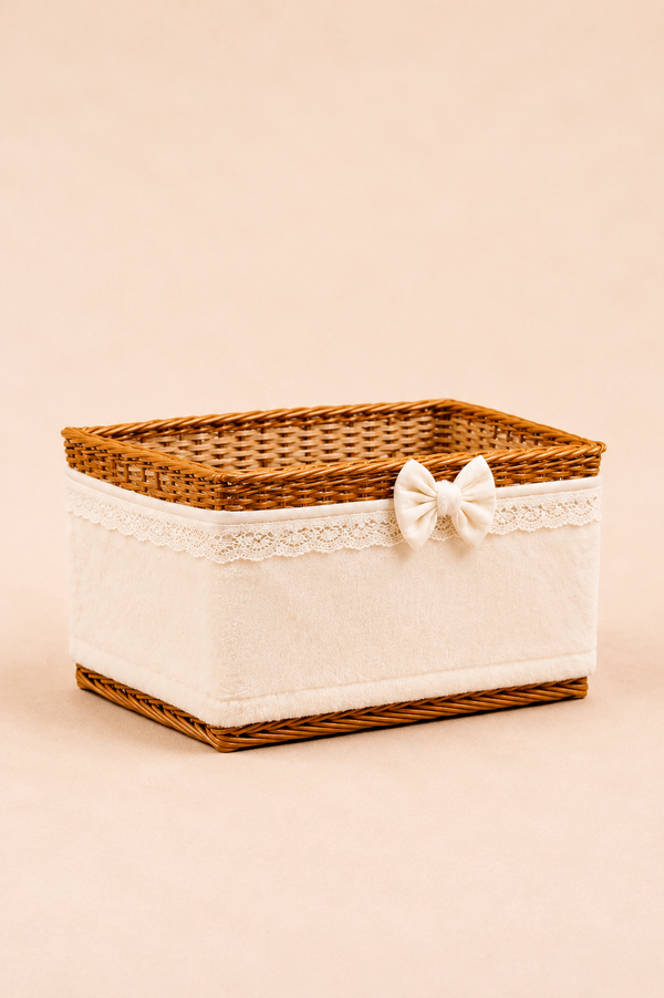 Cane Tray, plush fur, handcrafted in Kerala – front view