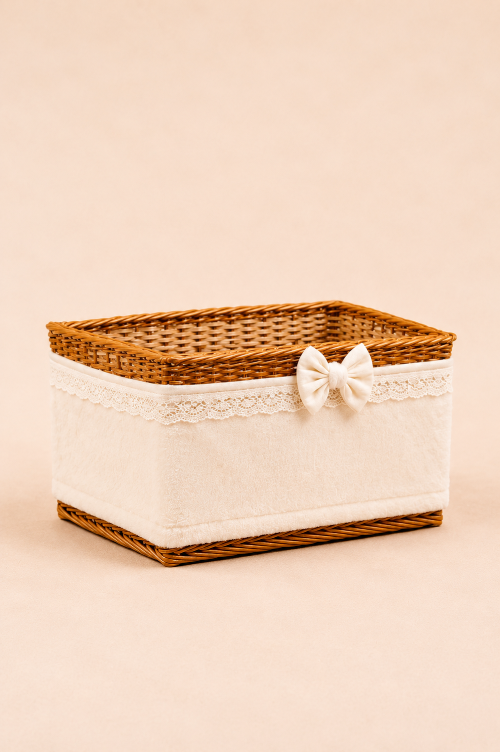 Cane Tray, plush fur, handcrafted in Kerala – front view